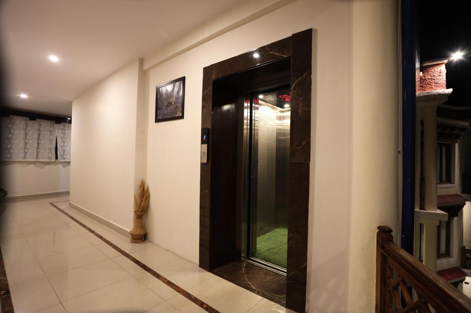 Hotel Nalanda Ladakh Leh Buitenkant foto