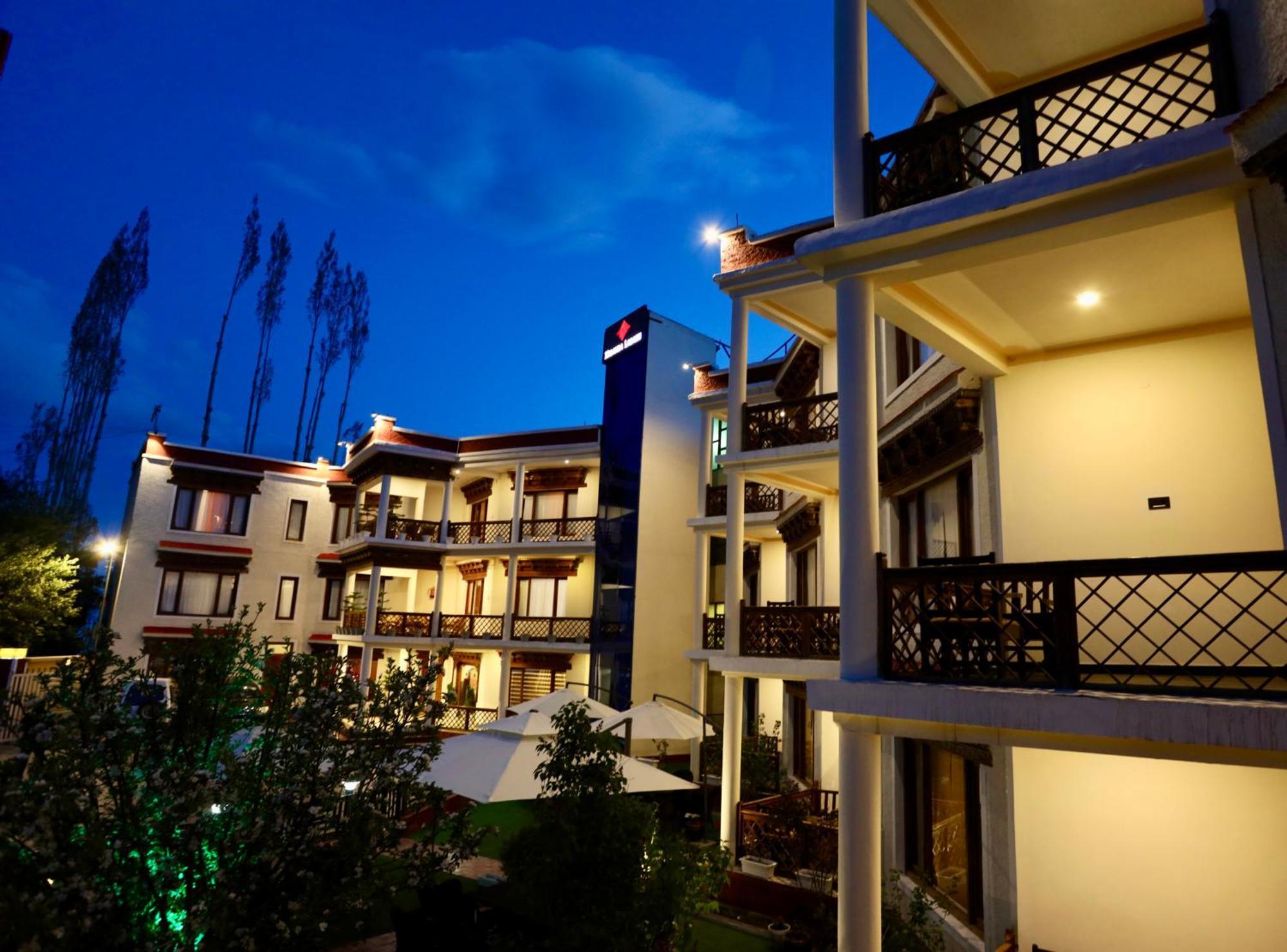 Hotel Nalanda Ladakh Leh Buitenkant foto
