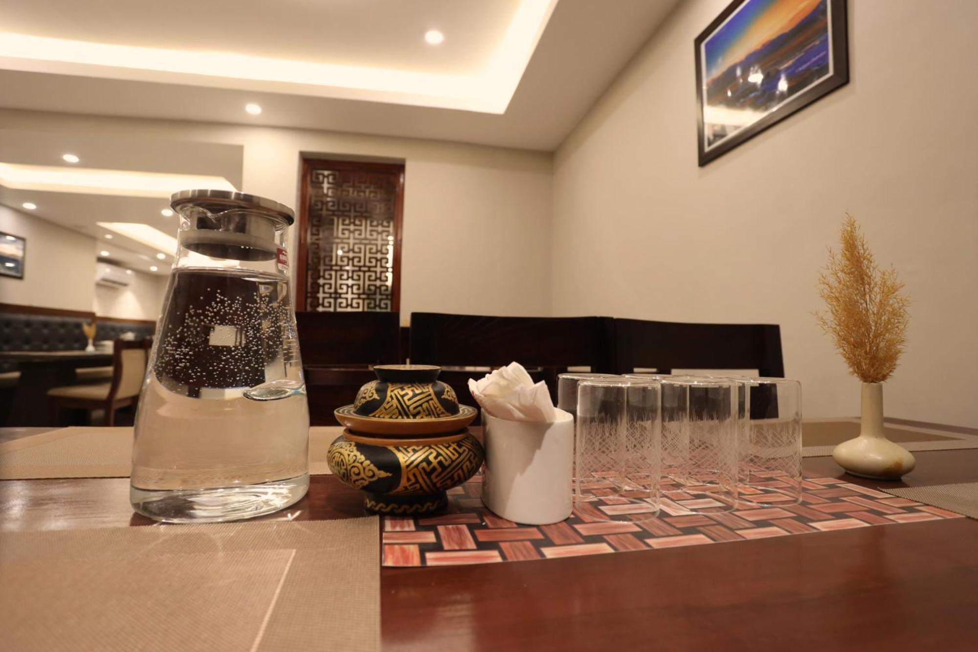Hotel Nalanda Ladakh Leh Buitenkant foto